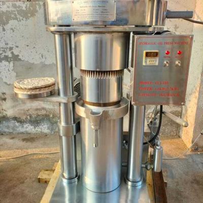 कोल्ड-प्रेस एक्स्पेलर: परंपरेचा आत्मा, आधुनिकतेचा विश्वास | लाकडी घाण्याचे नवे रूप